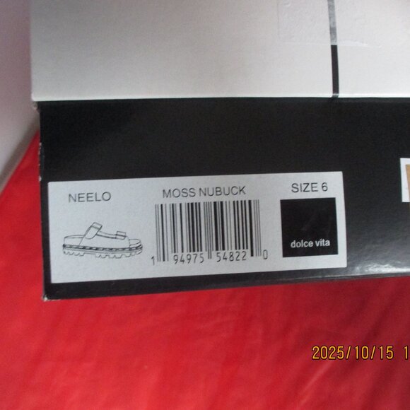 Dolce Vita Neelo Lug Footbed Sandals $120 - US Size 6 - Moss Nubuck - 1385 - Picture 11 of 11